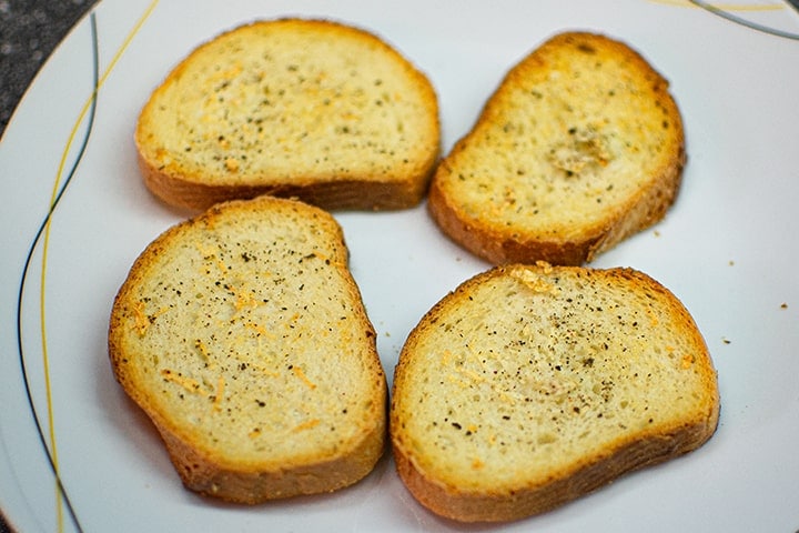 Grilled bread on a plate