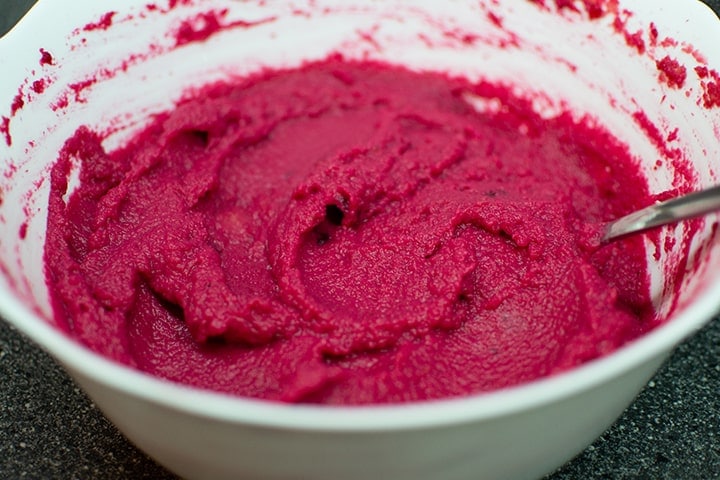 Well mixed puree of beet and celery