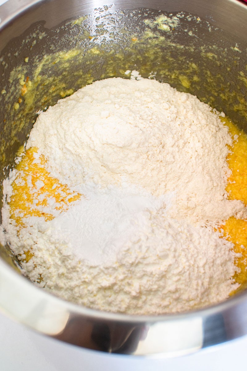 Adding starch and all purpose flour into torta paradiso.