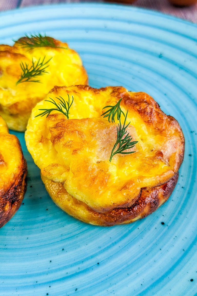 4 Ingredient Bacon and Cheese Muffins - Go Cook Yummy